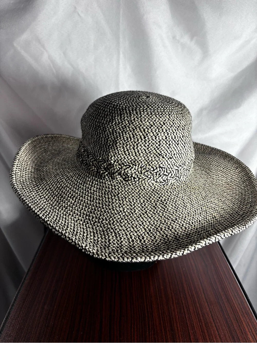 Sundry Navy &‎ Cream Braided Floppy Sun Hat